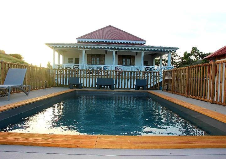 Villa Chez Gisele Et Philippe Terre-De-Haut Exterior foto